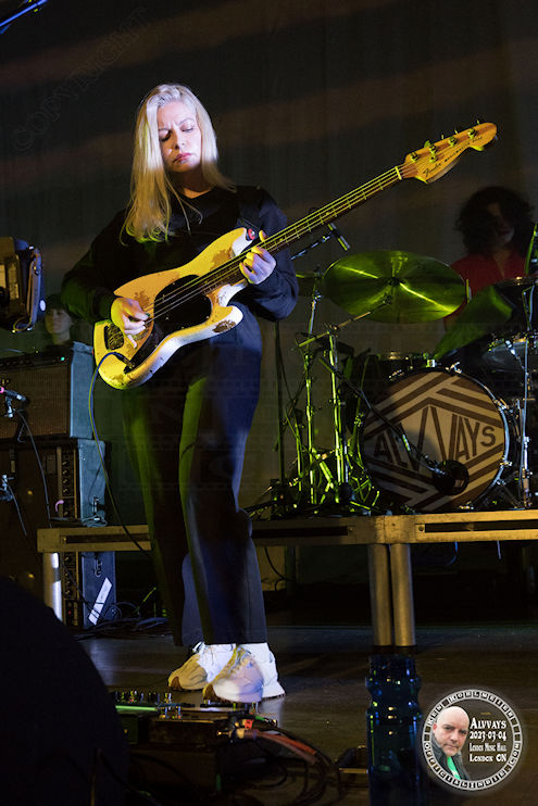 alvvays18